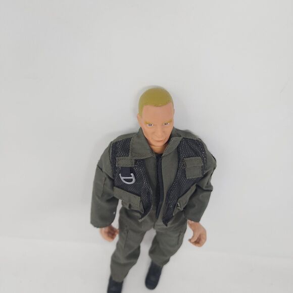 GIJoe Formative International 12 in Soldier Action Figure Military Jumpsuit - Picture 4 of 9